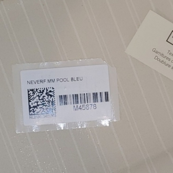 ☆☆SOLD☆☆Louis Vuitton Neverfull MM Blue (BAG) - Picture 13 of 13